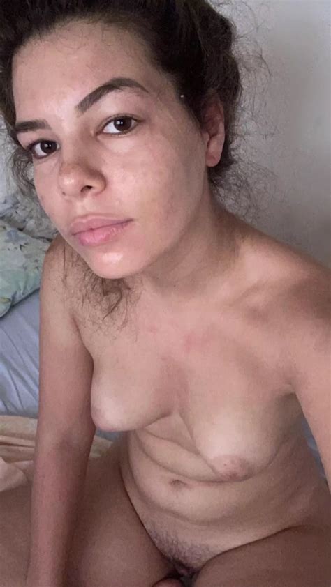 Butt Naked With My Puffies Poking Out Nudes Puffies NUDE PICS ORG