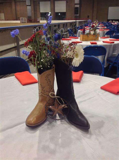 Cowboy Boot Centerpiece What A Great Touch Cowboy Boot Centerpieces