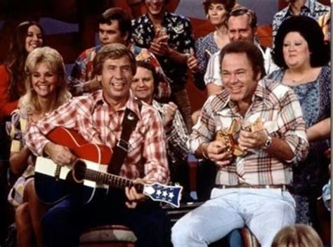Hee Haw Tv Shows Hee Haw Show Old Tv Shows