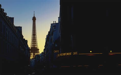2560x1600 Eiffel Tower France Paris 2560x1600 Resolution Wallpaper