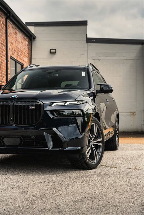 First Look At The 2023 Bmw X7 M60i In Black Sapphire 49 Off