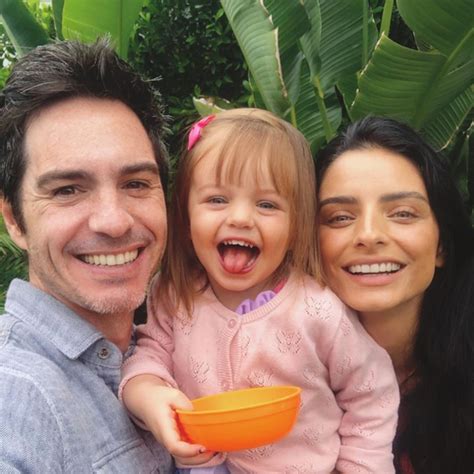 Así Es Cómo La Pequeña Kailani Asume La Separación De Aislinn Derbez Y