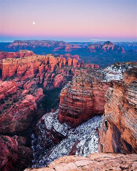Spectacular Desert Landscapes And Colorful Arizona Sunsets