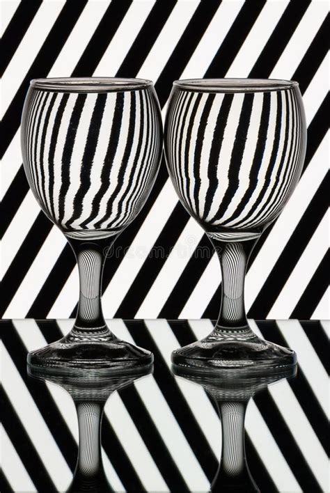 Two Glasses Of Water In Front Of Stripes Refraction Still Life Stock Illustration