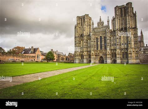 Wells Cathedral Somerset Uk Stock Photo Alamy