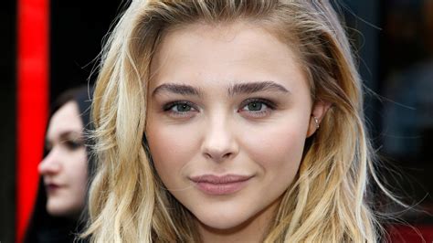 Chloë Grace Moretz Brooklyn Beckham Dating Rumors — Actress Opens Up About Why Dating Is