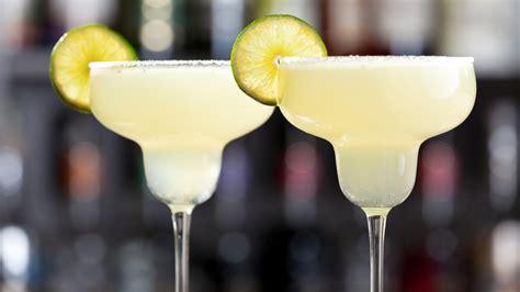 Smoky And Spicy Grilled Citrus Margaritas