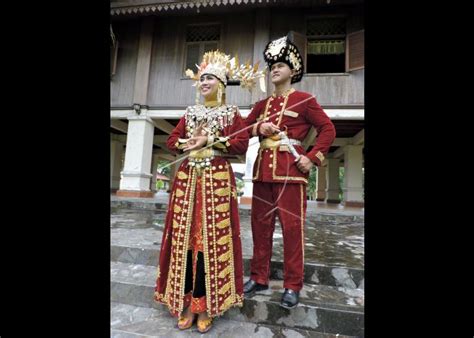 pakaian baju adat gorontalo baju adat tradisional