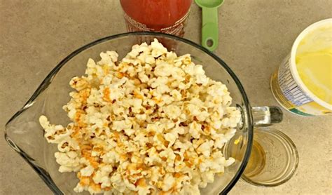 Honey And Sriracha Popcorn Your New Favourite Snack Ever
