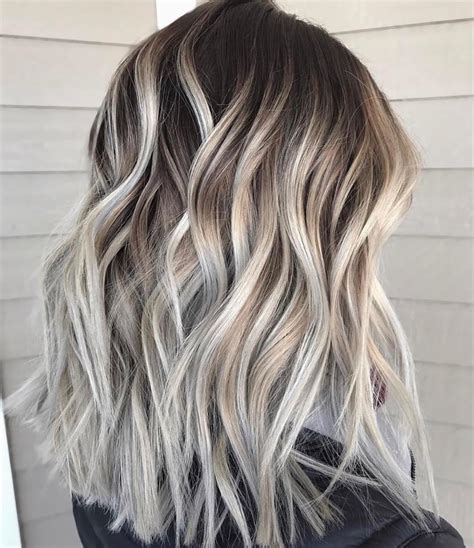 Ombre' is one the new hair color trends lately because there are lots of different choices, you can opt the color you love!! 50 Hottest Ombre Hair Color Ideas for 2018 - Ombre ...