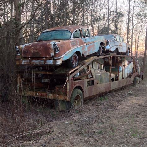 Havent Seen Everything Vintage Bow Tie Hauler Barn Finds