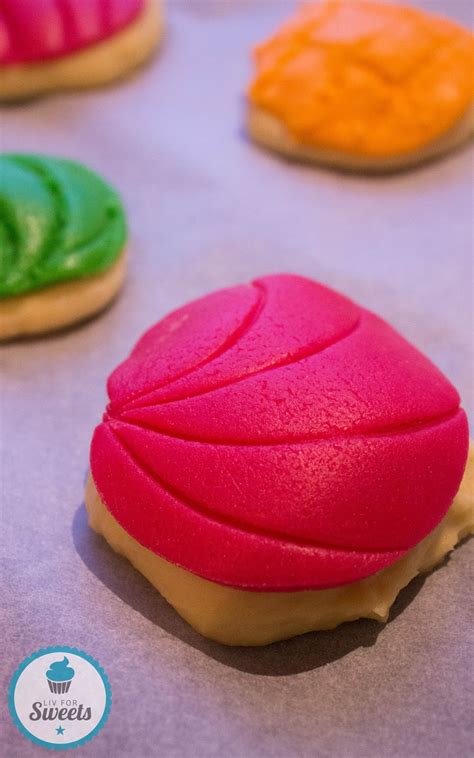 6 conchas primavera2vanilla, 2chocolate y 2mazapan (versand 24 abril) concha schokolade mexikanisches handgemachtes gebäck versanddatum : Liv For Sweets: Conchas - Mexikanische Brötchen