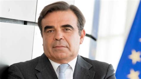 Σε συνέντευξή του στην ιταλική εφημερίδα la stampa, o αντιπρόεδρος της ευρωπαϊκής επιτροπής, αρμόδιος για την προώθηση του ευρωπαϊκού τρόπου ζωής, μαργαρίτης σχοινάς, αναφερόμενος στις εξελίξεις στο αφγανιστάν, τονίζει. Μαργαρίτης Σχοινάς: Χτίζουμε μια ευρωπαϊκή κυβερνοασπίδα