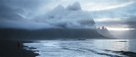 Download Wallpaper 2560x1080 Lonely Sea Beach Wave Sand Black Man