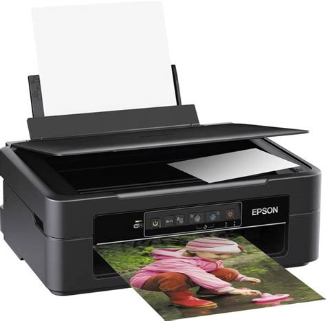 À vous de décider si vous préférez opter pour deux appareils distincts, ou bien pour une imprimante/scanner qui pourra. Epson Expression Home XP-245 Imprimante multifonction à jet d'encre couleur A4 imprimante ...