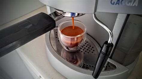 Semi Automatic Espresso Machines How To Brew Coffee