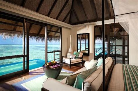 The Amazing Four Seasons Resort Maldives At Kuda Huraa