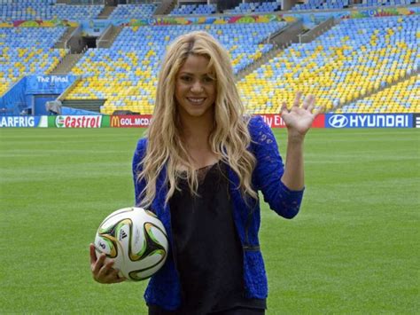 FIFA World Cup: Shakira, Carlos Santana, Samba for Closing Ceremony