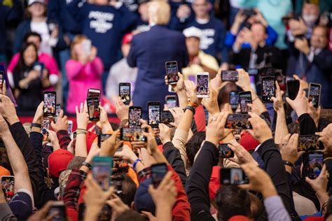 Opinion What A Trump Rally Looks Like From The Inside The New York
