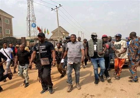 We do not expect it to be different in lagos. Sunday Igboho storms Ogun to chase away killer herdsmen ...