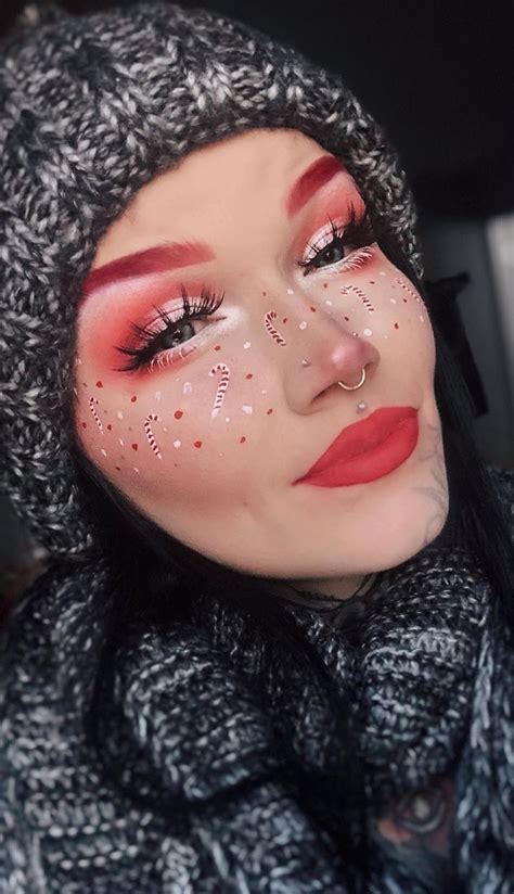 57 Cute And Cool Christmas Makeup Ideas And Tutorials For This Winter