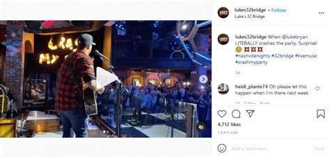 Luke Bryan Had An Impromptu Performance At His Nashville Bar