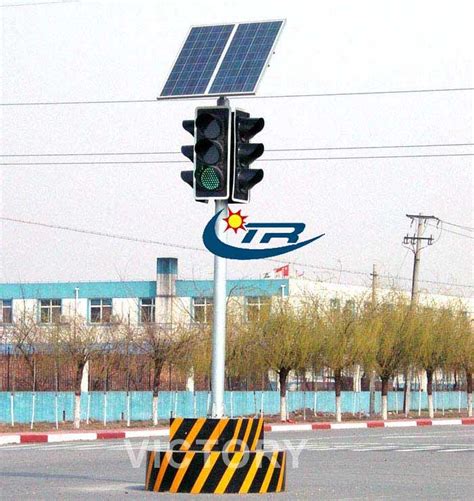 Moveable Solar Power Traffic Light Solar Portable Traffic Signal Light China Moveable Solar