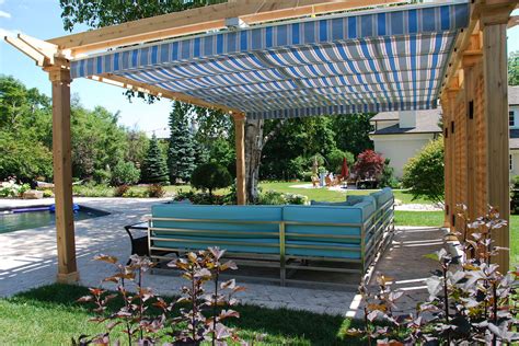 Get the best deals on retractable awnings & canopies. Retractable Pergola Canopy in Oakville | ShadeFX Canopies