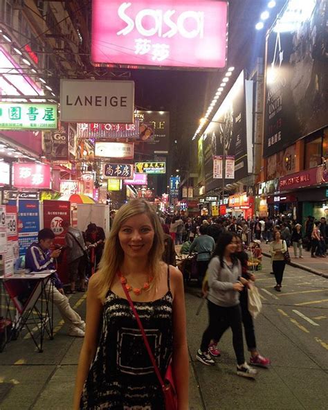 Check Out Thetravelsqueeze Latest Post On Top Things To Do In Hong Kong Becca Wherever
