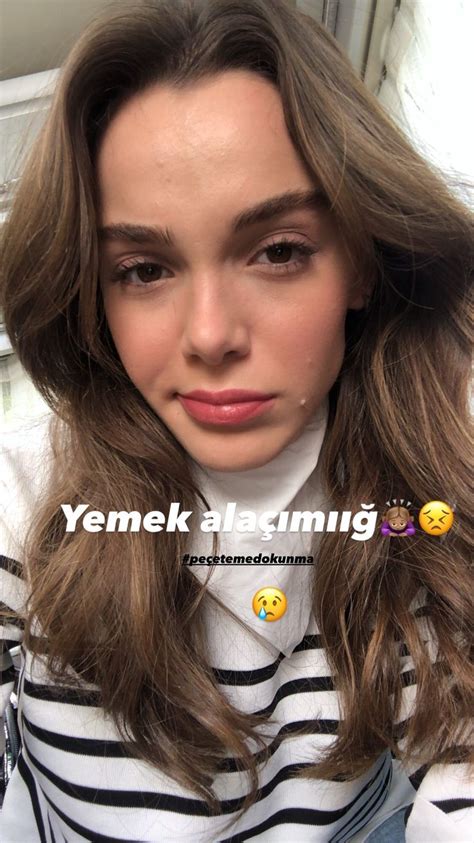 Pin On Turkish Celebrity Selfies