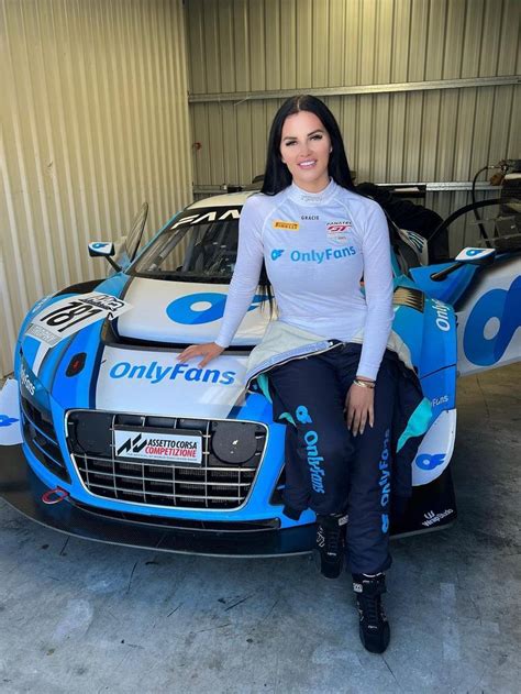 renee gracie has disaster in gt world challenge australia series in perth supercars news the
