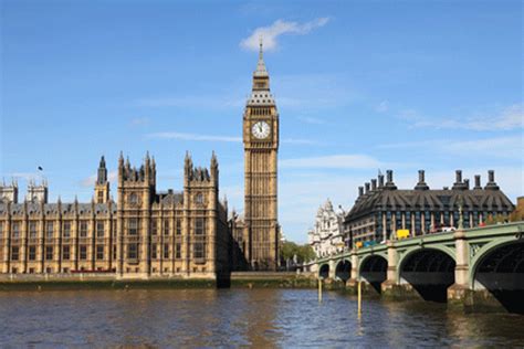 Der richtige name des turmes lautet jedoch clock tower, während sich big. Sehenswürdigkeiten in London :: Übersicht :: Tipps ...