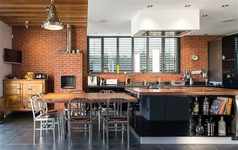 50 Trendy And Timeless Kitchens With Beautiful Brick Walls Brick Wall