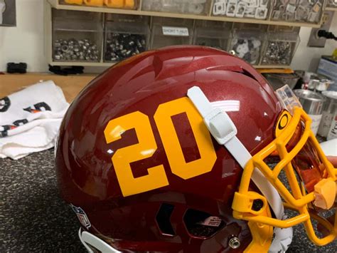 The Washington Football Teams New Helmet Design Is Objectively Awesome