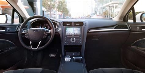 Ford Mondeo 2019 Interior 2 Mega Autos