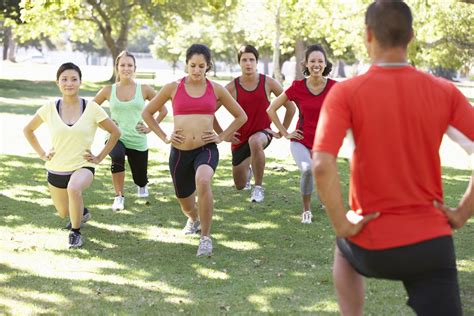 How To Become A Group Fitness Instructor Everything You Need To Know
