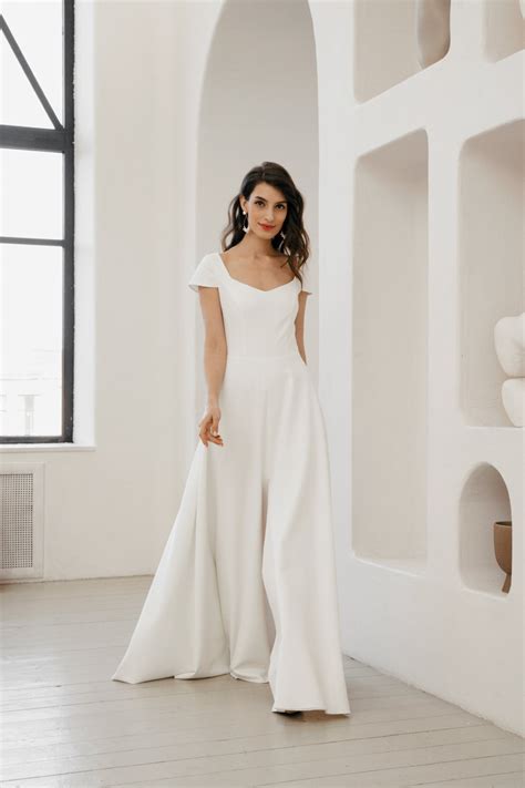 Crepe Short Sleeve Wedding Dress Simple Wedding Gown Bridal Etsy