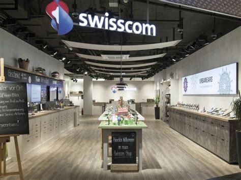 Swisscom is the leading provider of communication, it and entertainment in switzerland. Swisscom verliert erstmals Mobile-Kunden - computerworld.ch