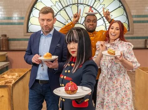 Netflix S The Great British Baking Show The Professionals Release Date And Air Time