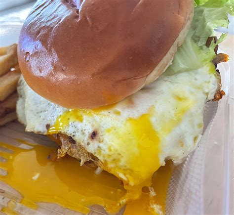Kamy Koopa 👑🐢🔥vtuber On Break On Twitter Rt Buffpup This Burger Is Sex In A Bun 💦