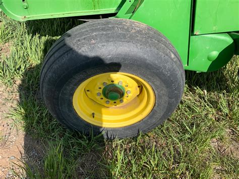 John Deere 335 Round Baler Bigiron Auctions