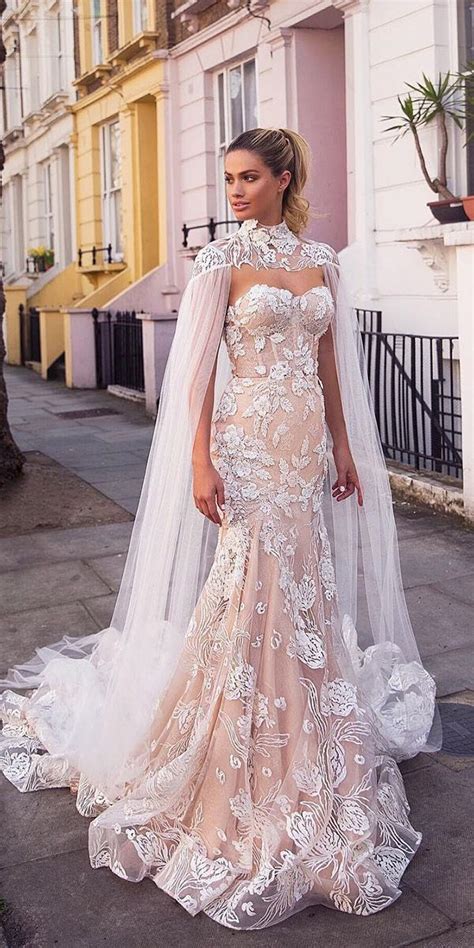 For casual weddings, we have shorter wedding dresses that fall above the knee as well as tea length options. 30 Wedding Dresses 2019 — Trends & Top Designers | Wedding ...