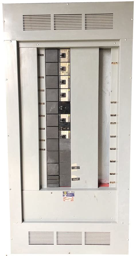 Square D 3 Phase 800 Amp 600 Vac 3 Wire Series E1 I Line Panel Board