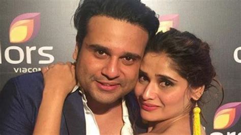 bb13 contestant arti singh dances with her bro krushna abhishek shares bts video