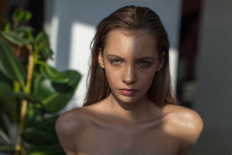 Wallpaper Sweat Face Bare Shoulders Women Model Portrait Max