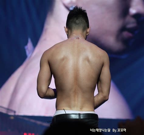 Top 15 Male Idols With The Sexiest Backs In K Pop