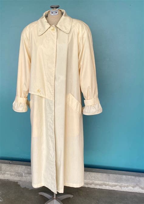 vintage womens trench coat rain coat vintage trench w… gem
