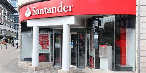 Santander Uk To Close 140 Branches Including 14 In London Santander