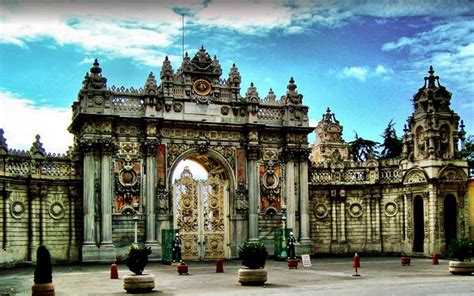 İstanbul Private Tours Dolmabahçe Palace And Two Continents Half Day