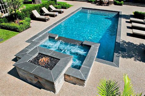 44 Incredible Pool Design Ideas For Your Home Backyard Jacuzzi Extérieur Piscine Jacuzzi